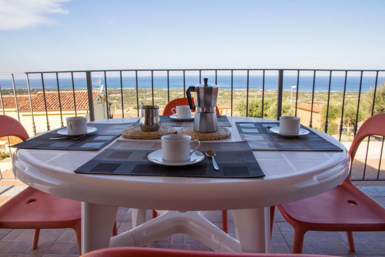 Gf Apartments Li Seddi Badesi Buitenkant foto